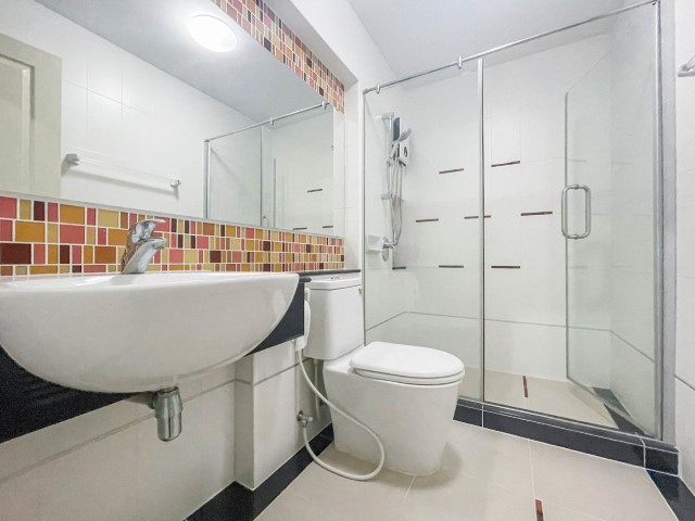 *****ทาวน์โฮมมือสอง ม.ชวนชื่นโมดัส วิภาวดี เนื้อที่กว้างขวางมากถึงเกือบ 25 ตร.ว. ฟังก์ชัน 3 ห้องนอน 3 ห้องน้ำ หน้าบ้านจอดรถได้ 2 คัน บ้านสไตล์ Home Office บนทำเลแห่งการเดินทาง ใกล้ฟิวเจอร์พาร์ค รังสิต และทางด่วน "อุตราภิมุข" ในราคาคุ้มสุดในย่าน!